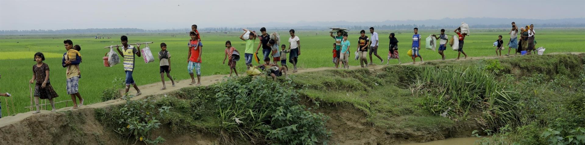 Myanmar Bangladeş sınırı yakınlarına mayın döşüyor