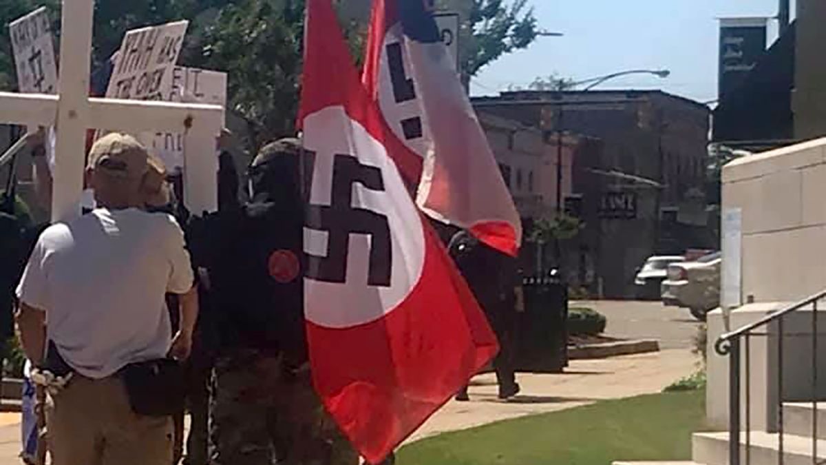 American Nazis protested a Holocaust remembrance event