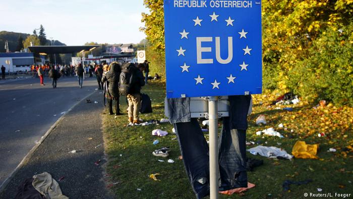 Austria calls for less money for EU states opposing refugee distribution