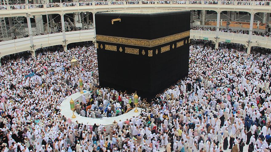 Kabe hakkındaki alaycı tweete Fransız Bakan’dan destek: Dinleri eleştirmek ve alay etmek serbest