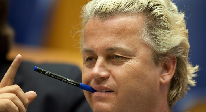 Hollandalı ırkçı lider, camileri kapatıp Kuran’ı yasaklayacağını söyledi