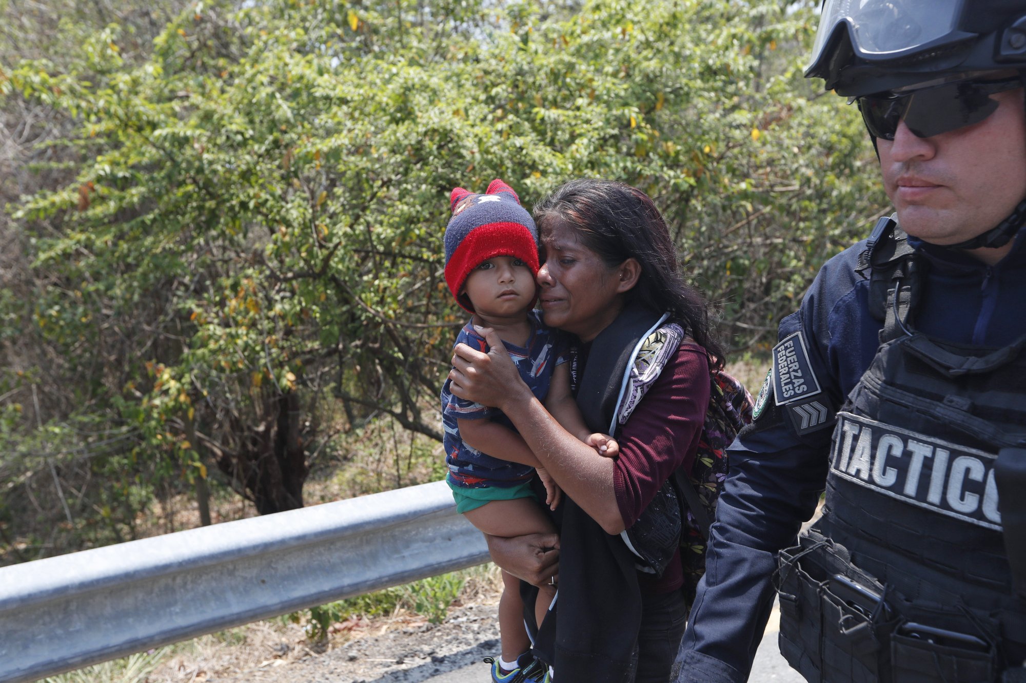 Mexico begins detaining central American migrants in caravans