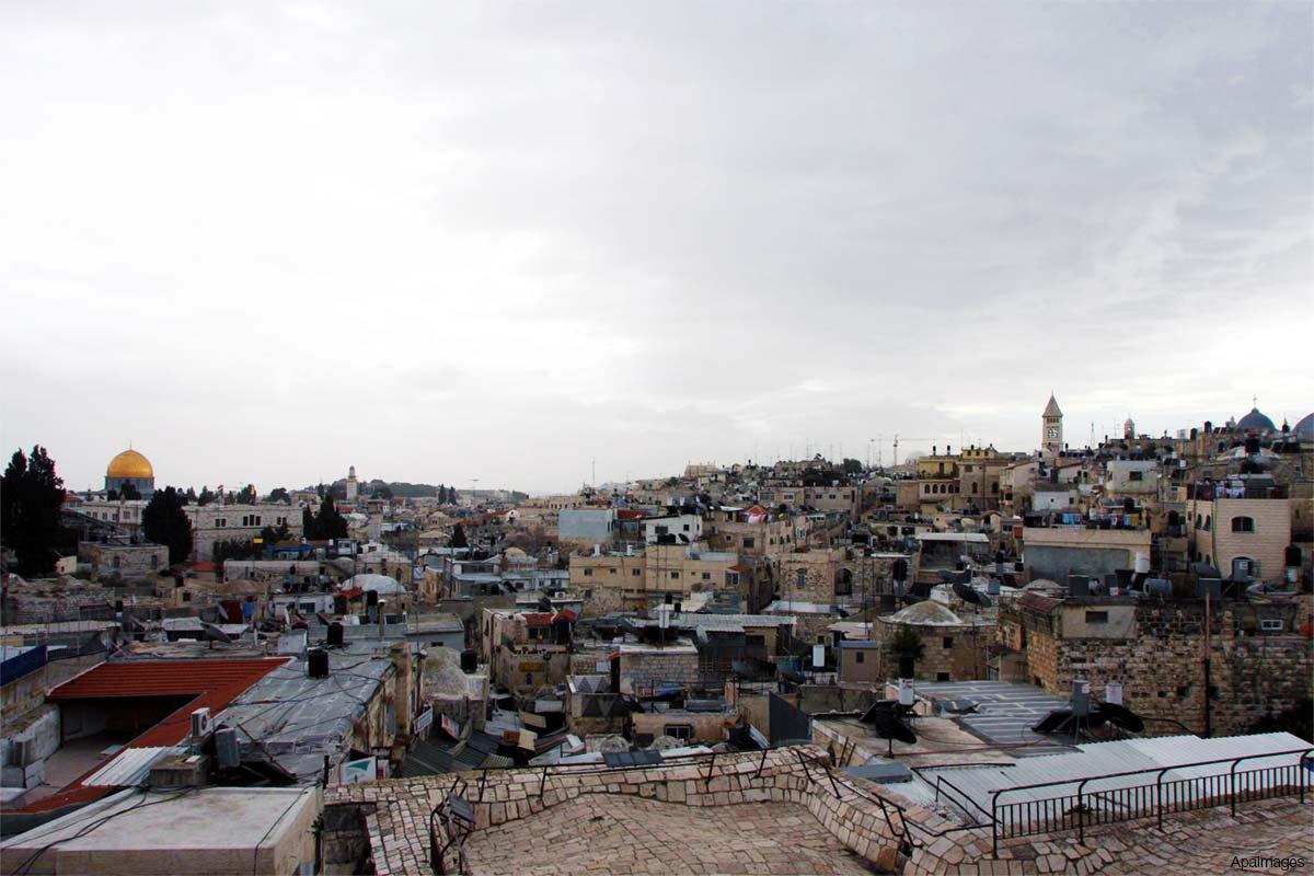 Israel bans burials in parts of East Jerusalem Muslim cemetery