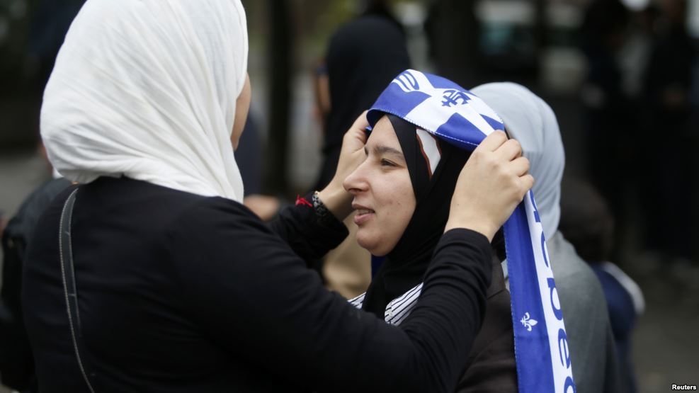 Quebec considers ban on face veils in public sector