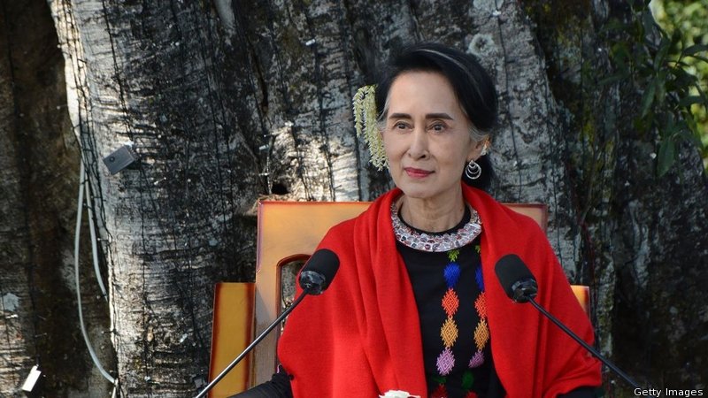 Myanmar leader Suu Kyi denies ethnic cleansing of Rohingya Muslims