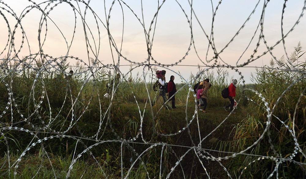 Mülteci kabul etmeyen Polonya, Macaristan ve Çekya AB yasalarını çiğnedi