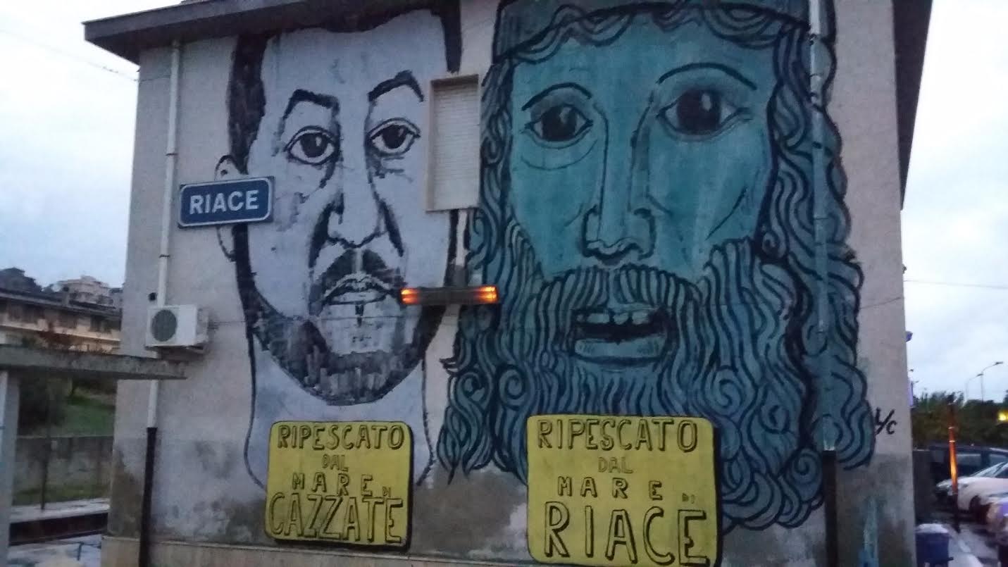 Matteo Salvini orders removal of refugees from Riace