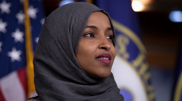Körfez ülkeleri ABD Kongresine seçilen ilk Müslüman kadınlara savaş açtı