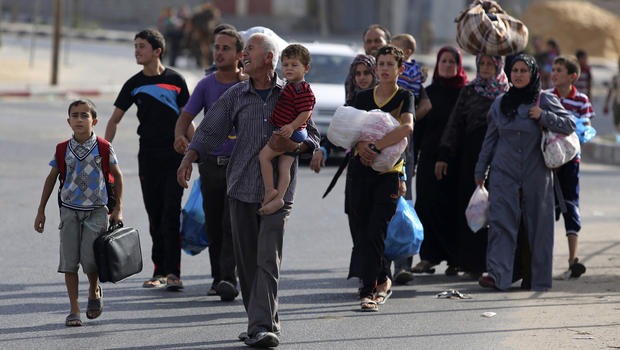 Gazze’ye Dönen Mülteciler Rusya ve Esed Güçlerinin Halep’teki Saldırılarına Tepkili