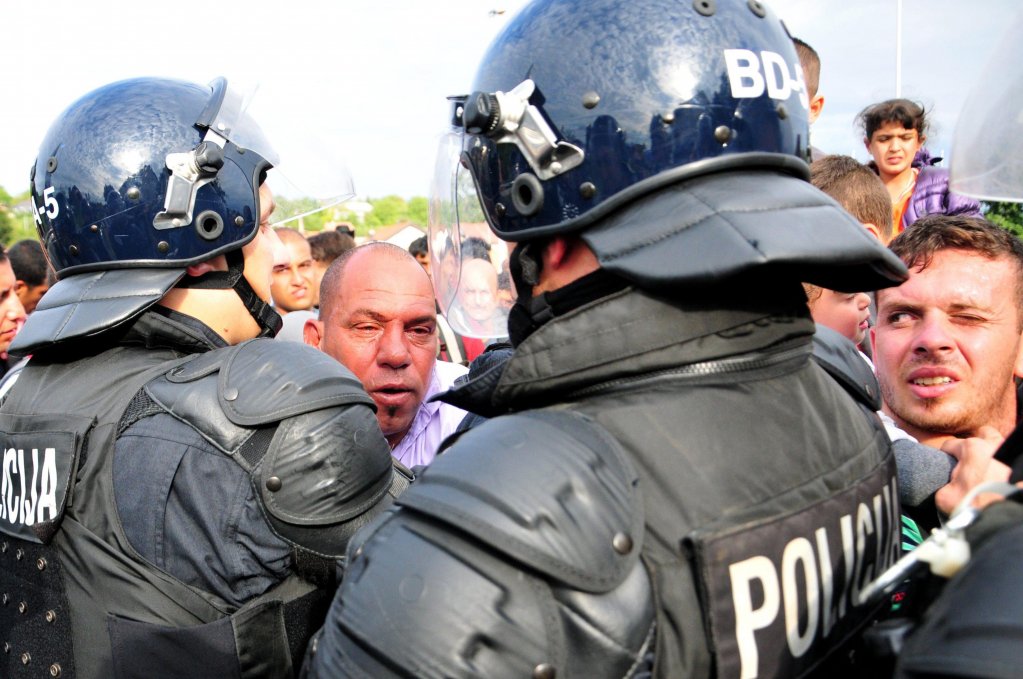 Police in Slovenia accused of conducting unlawful expulsions