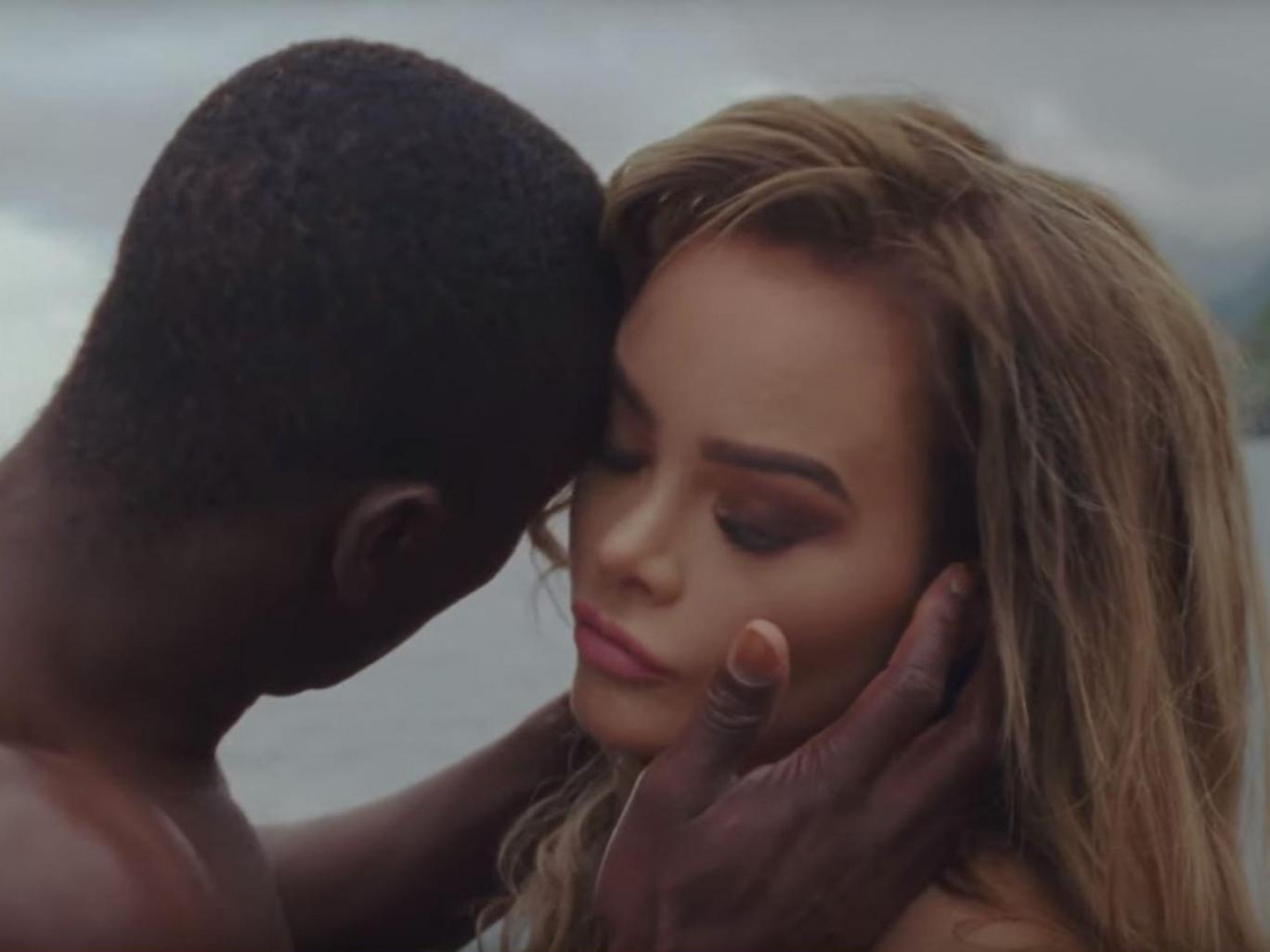 Norwegian singer Sophie Elise gets death threats after using a black actor in music video