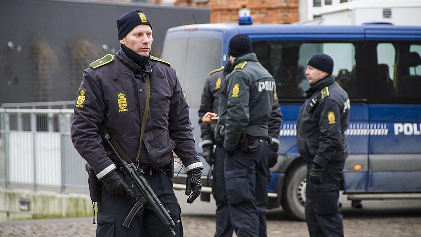 Algerian dies during deportation by Danish police