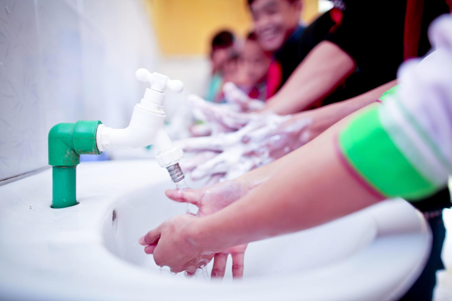 DSÖ: Dünya genelindeki okulların yüzde 43’ünde el yıkama imkanı yok