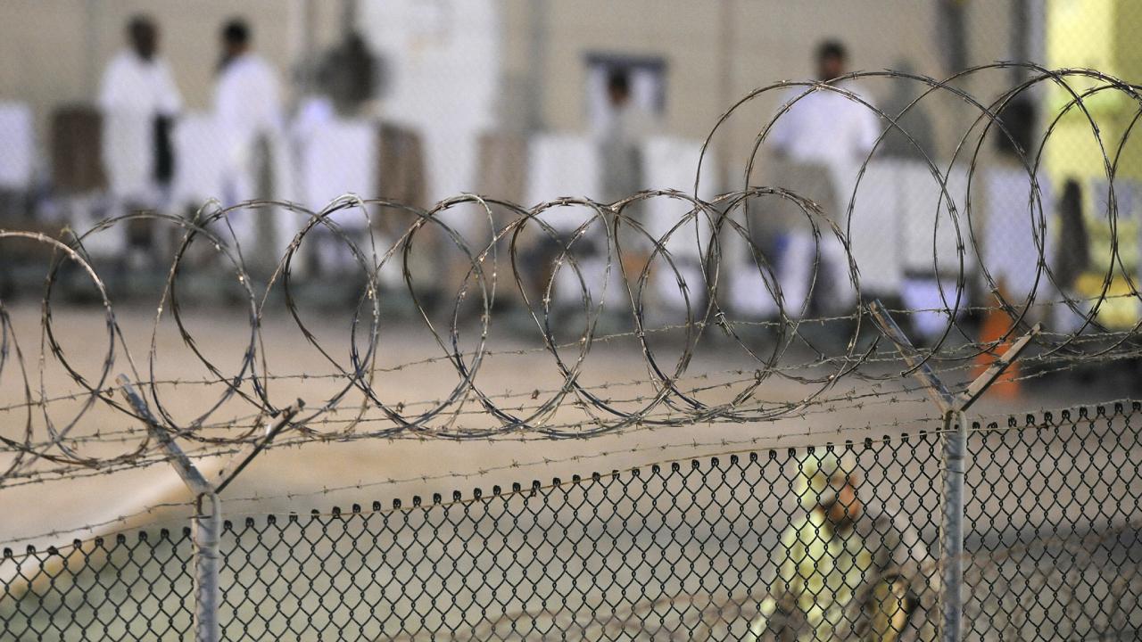 ABD Guantanamo hapishanesindeki mahkumları hukuksuz şekilde tutuyor